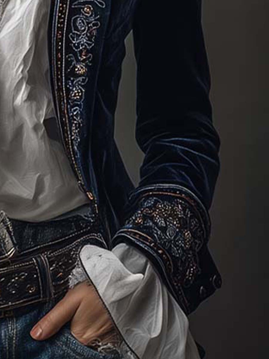 Arya | Veste longue vintage en velours de polyester bleu marine brodée