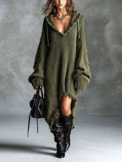 Florelle | Robe midi oversize, en maille douce, avec capuche, manches longues, ourlet asymétrique et bords non finis