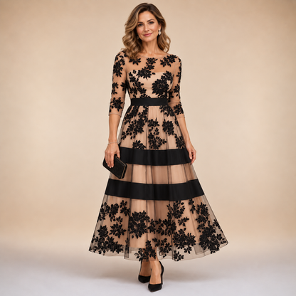 Marie-Fleur · Robe mi-longue de soirée en dentelle à motifs floraux