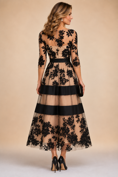 Marie-Fleur · Robe mi-longue de soirée en dentelle à motifs floraux