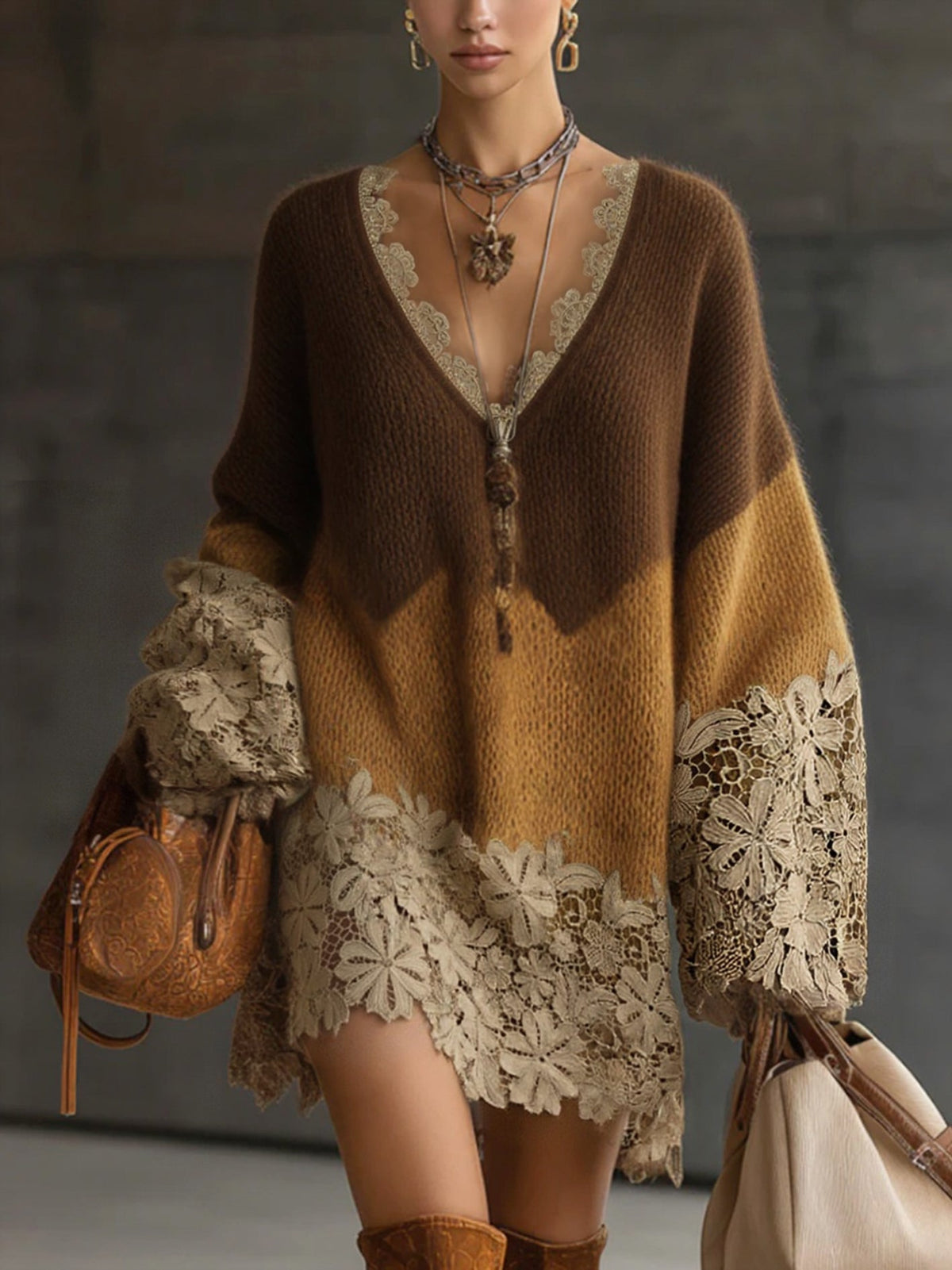 Lotus | Mini-robe oversize à manches longues en maille dentelle, effet ombré marron