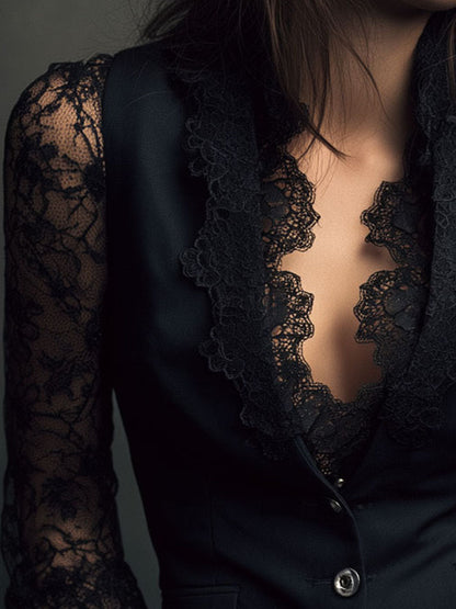Noemí |  Blazer negro con mangas semitransparentes