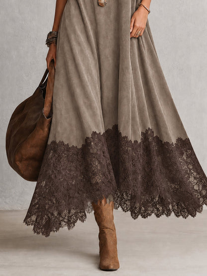 Solène | Robe longue à manches longues et ourlet en dentelle, effet daim marron vintage