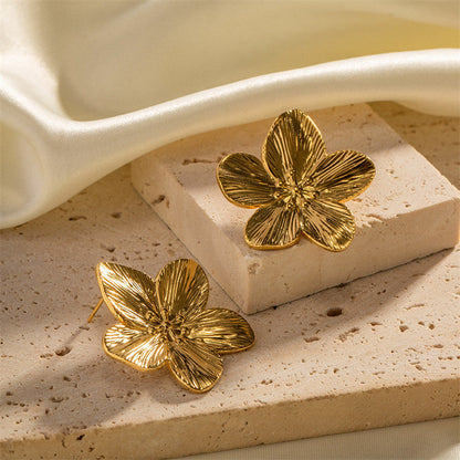 Lexi | Boucles d'oreilles fleuries dorées à l'or fin