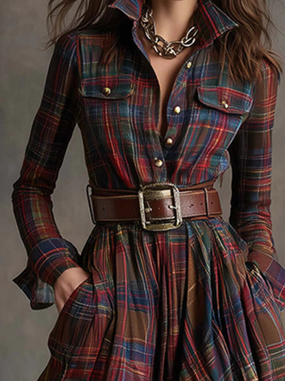 Rosse | Robe longue à carreaux rouge-brun de style rétro avec revers