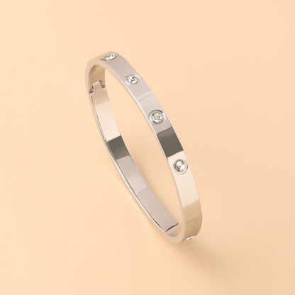 Minea | Bracelet Love