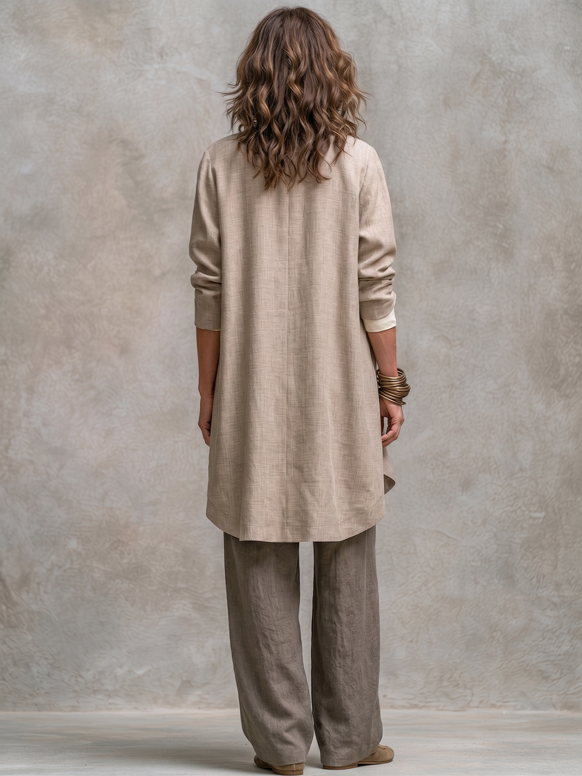 Francesca | Ensemble trois pièces décontracté beige-gris, élégant, à coupe large et superposé