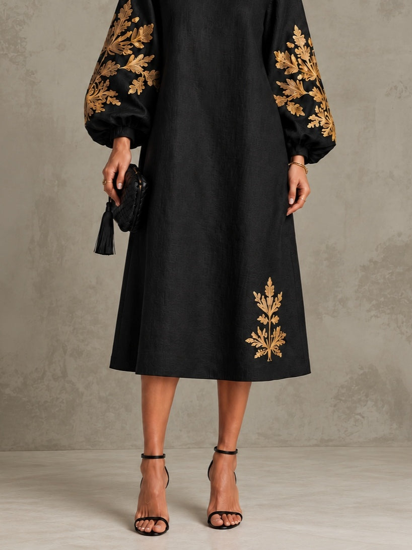 Nina | Robe midi ample à col rond et manches lanterne, imprimé « Black Gold »