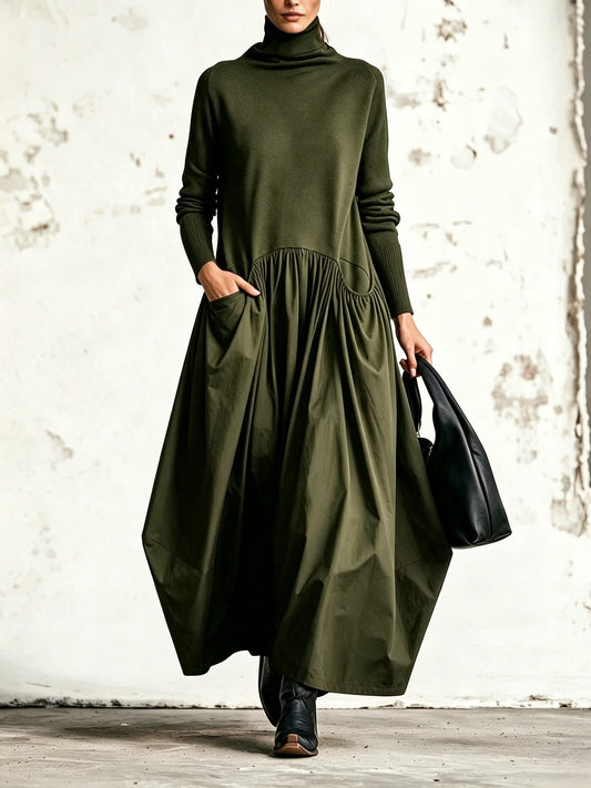 Daphné | Robe longue oversize noire à col montant et poches décoratives