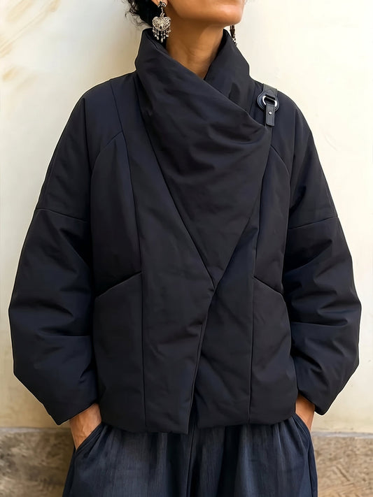 Gisèle | Doudoune asymétrique drapée au style contemporain